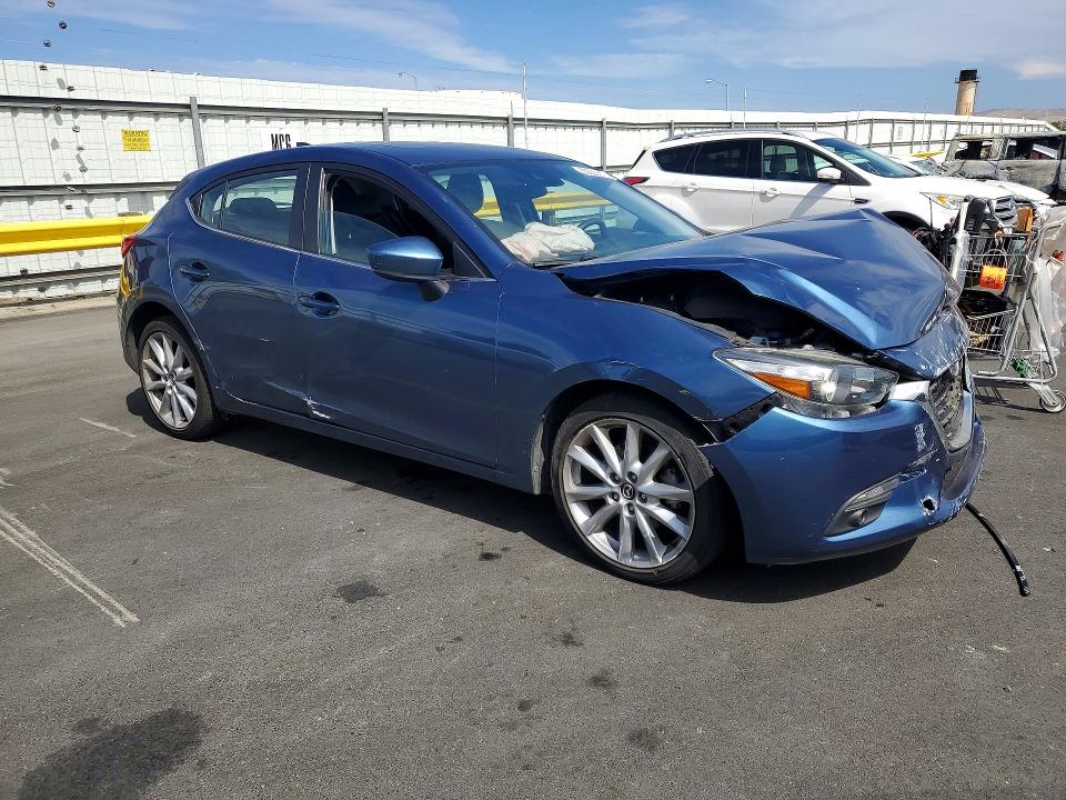 Продажа на аукционе авто 2017 Mazda 3, vin: JM1BN1M30H1135442, номер лота: 60236516