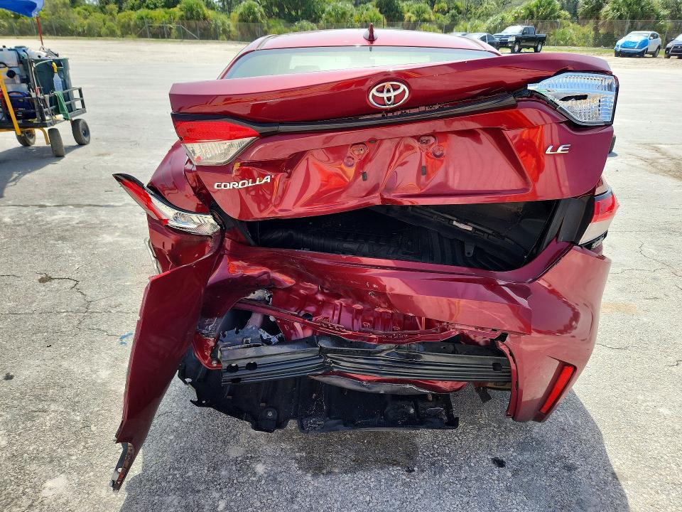 60482586 :رقم المزاد ، JTDEPMAE3NJ201198 vin ، 2022 Toyota Corolla مزاد بيع