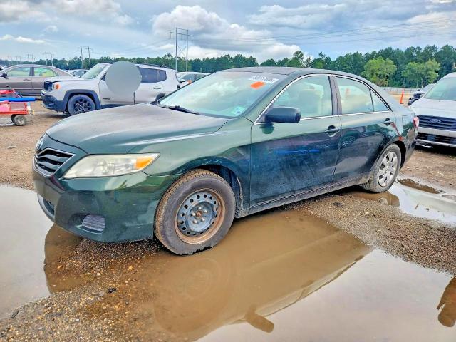 Auction sale of the 2011 Toyota Camry, vin: 4T1BF3EK6BU588464, lot number: 58917806