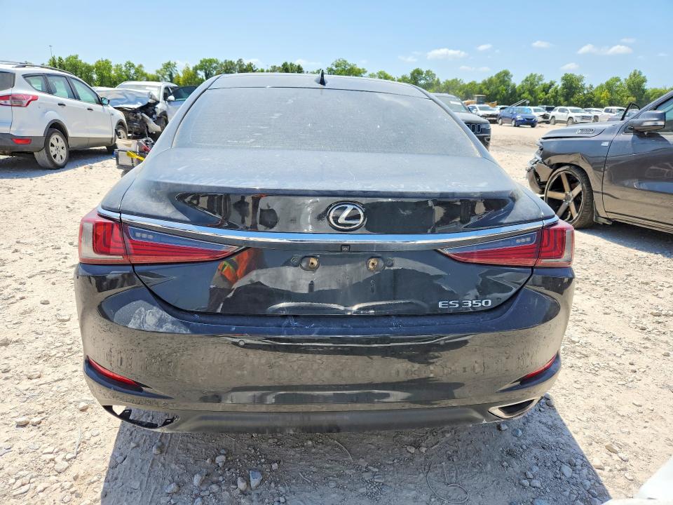 63373386 :رقم المزاد ، 58ABZ1B18KU016425 vin ، 2019 Lexus Es مزاد بيع