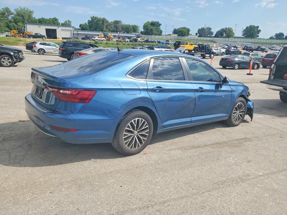 2021 Volkswagen Jetta მანქანა იყიდება აუქციონზე, vin: 3VWC57BU1MM067214, აუქციონის ნომერი: 62440736