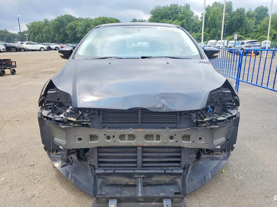 62821956 :رقم المزاد ، 1FADP3F24EL428298 vin ، 2014 Ford Focus مزاد بيع