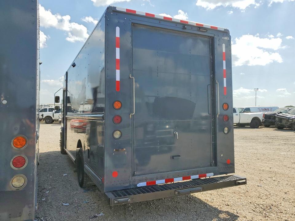 2021 Ford F59 მანქანა იყიდება აუქციონზე, vin: 1F65F5KN8M0A01674, აუქციონის ნომერი: 61897286