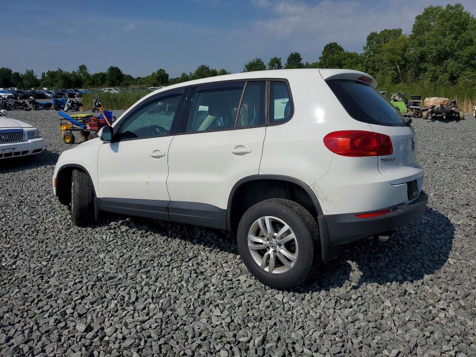 2014 Volkswagen Tiguan მანქანა იყიდება აუქციონზე, vin: WVGAV3AX1EW573623, აუქციონის ნომერი: 63496556