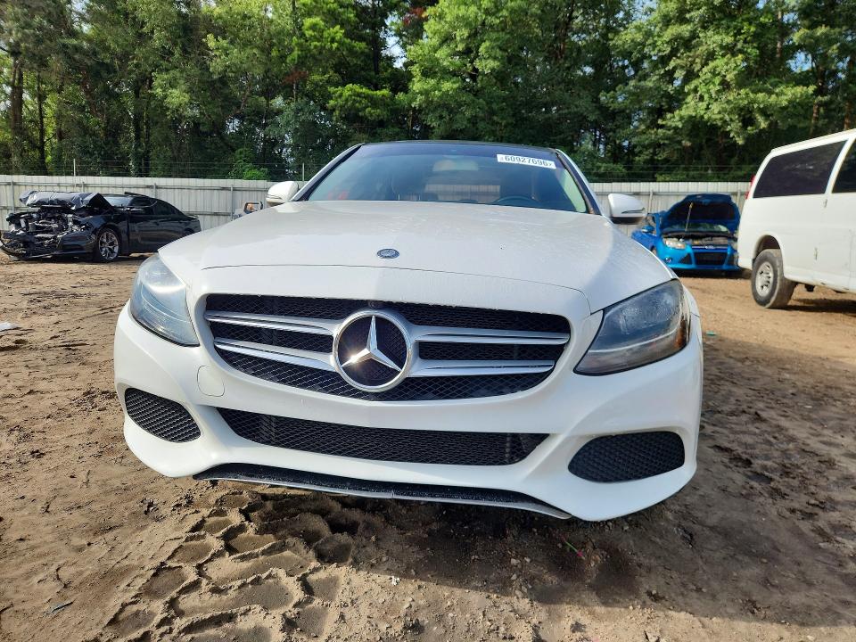 Продажа на аукционе авто 2017 Mercedes-benz C, vin: 55SWF4JB6HU222439, номер лота: 60927696