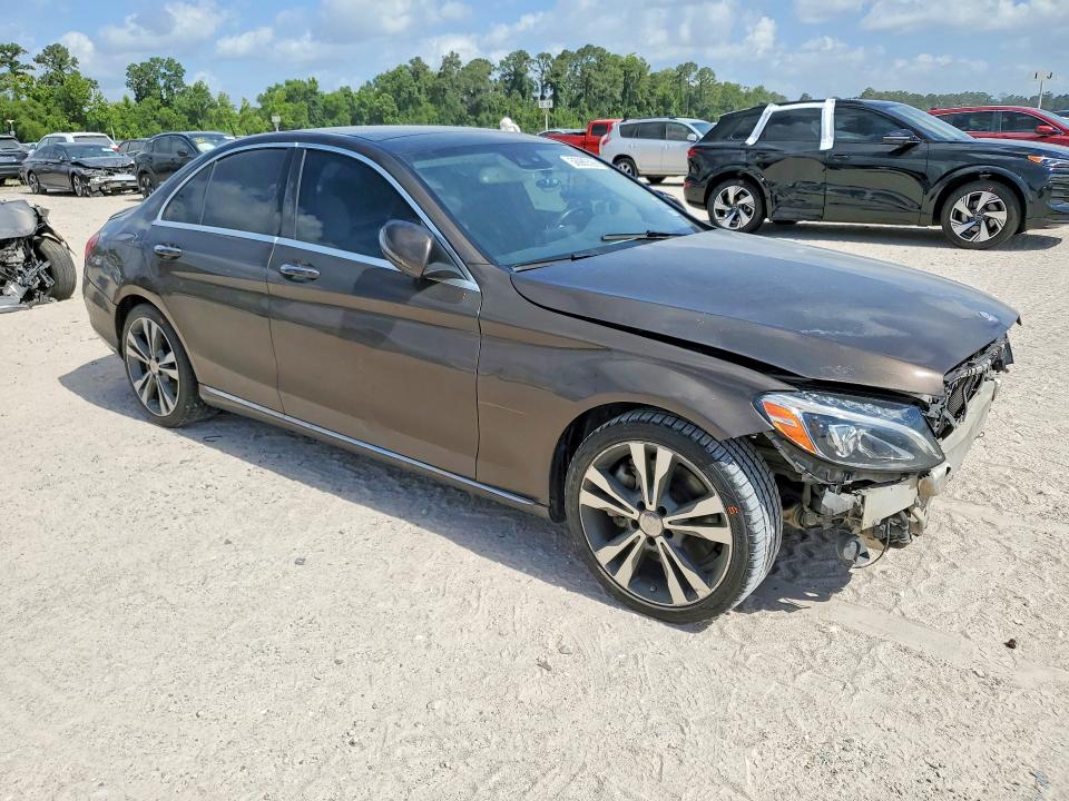 58985526 :رقم المزاد ، WDDWF4JB9GR183989 vin ، 2016 Mercedes-benz C مزاد بيع
