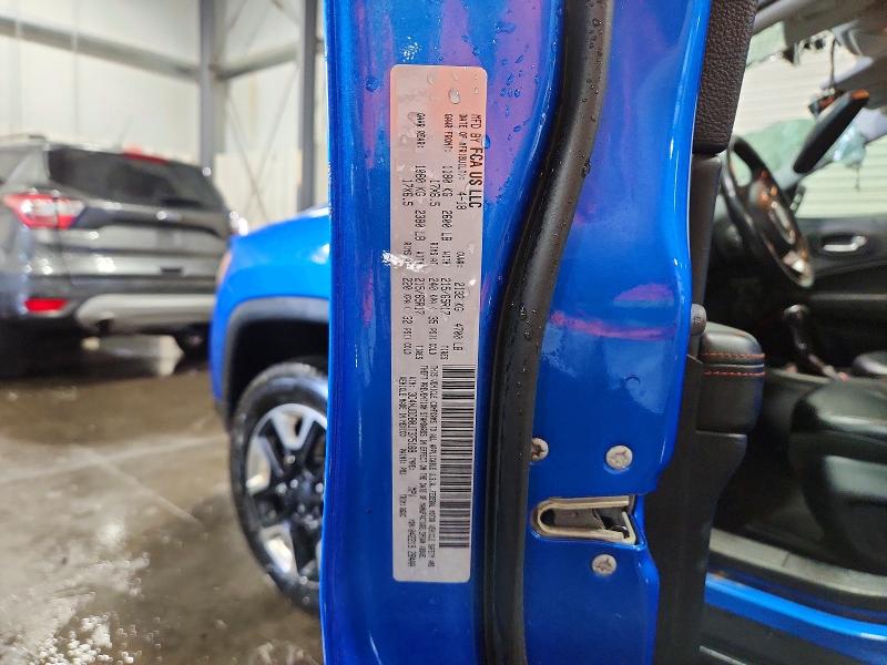 61113756 :رقم المزاد ، 3C4NJDDB0JT375168 vin ، 2018 Jeep Compass مزاد بيع