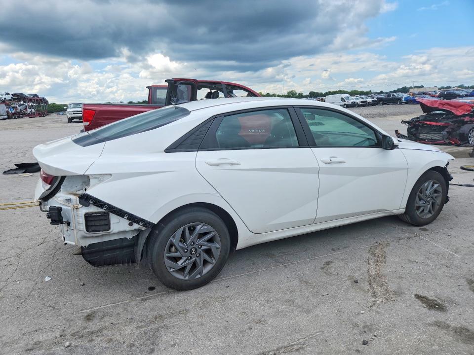 60847986 :رقم المزاد ، KMHLM4DGXRU647880 vin ، 2024 Hyundai Elantra مزاد بيع