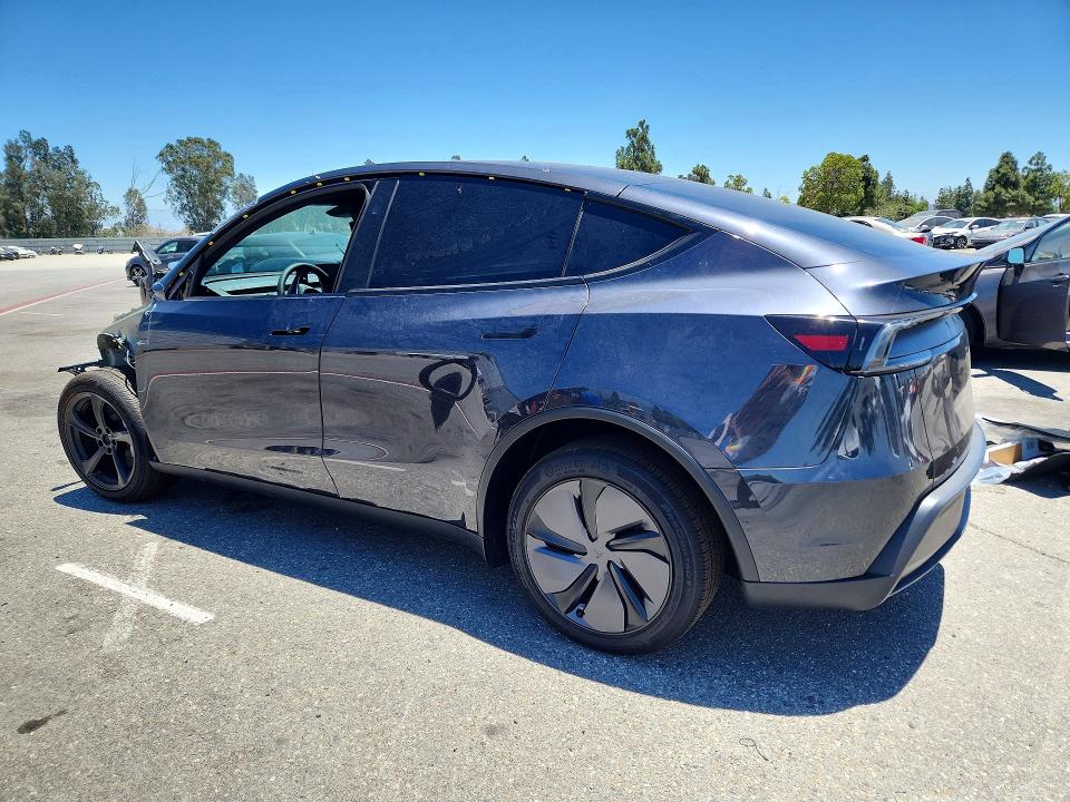 59931926 :رقم المزاد ، 7SAYGDEE7TF610190 vin ، 2026 Tesla Model Y مزاد بيع