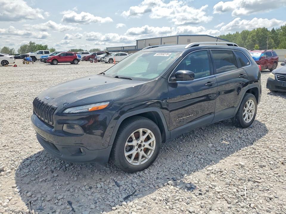 62269276 :رقم المزاد ، 1C4PJMCB6GW188207 vin ، 2016 Jeep Cherokee مزاد بيع
