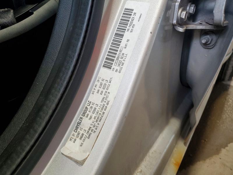 61665986 :رقم المزاد ، 1C3CCBBBXCN102111 vin ، 2012 Chrysler 200 مزاد بيع