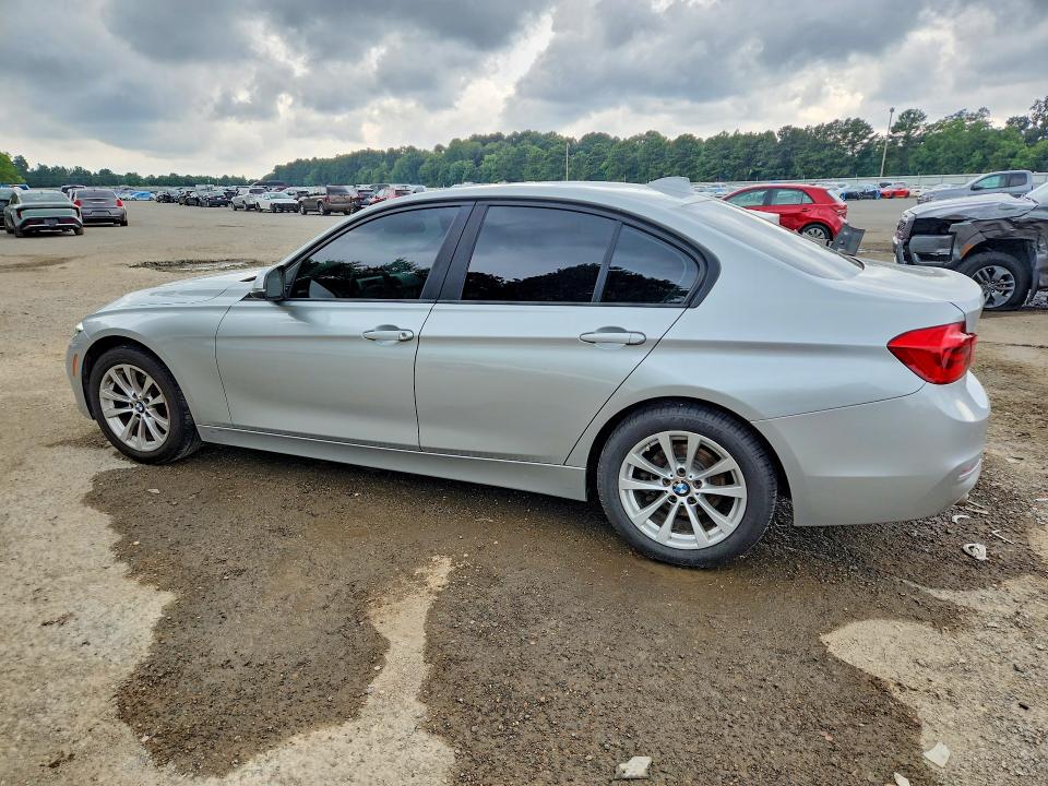 2018 Bmw 320 მანქანა იყიდება აუქციონზე, vin: WBA8A9C58JAD26992, აუქციონის ნომერი: 60769916