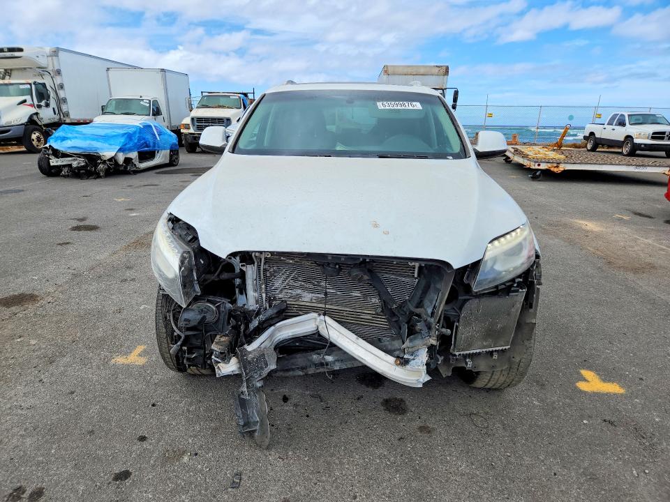 63599876 :رقم المزاد ، WA1LGAFE1FD002417 vin ، 2015 Audi Q7 مزاد بيع