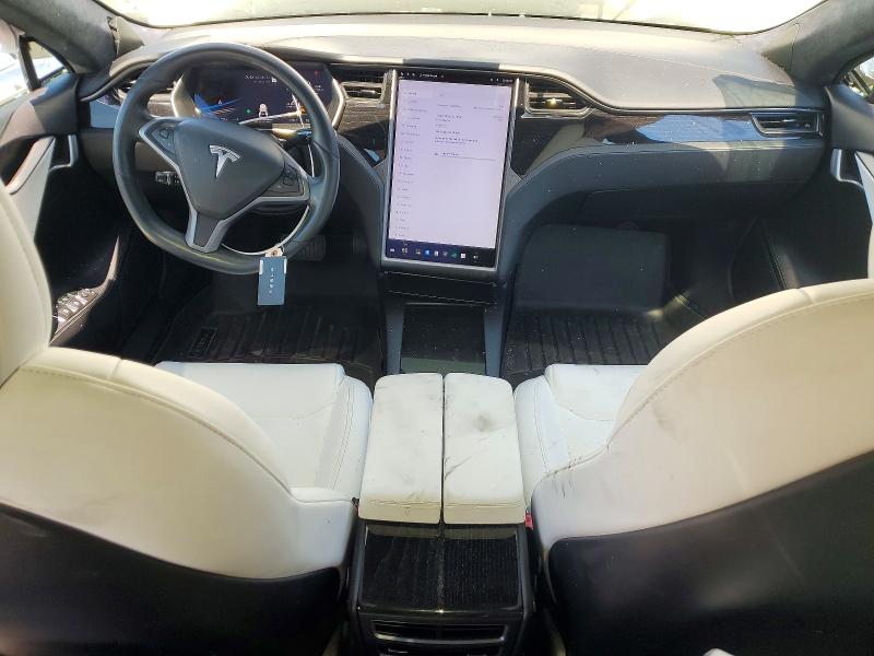 62273266 :رقم المزاد ، 5YJSA1E27LF415814 vin ، 2020 Tesla Model S مزاد بيع