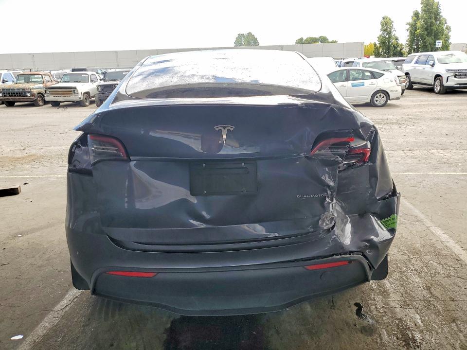Продажа на аукционе авто 2023 Tesla Model Y, vin: 7SAYGDEE5PF635305, номер лота: 59901446