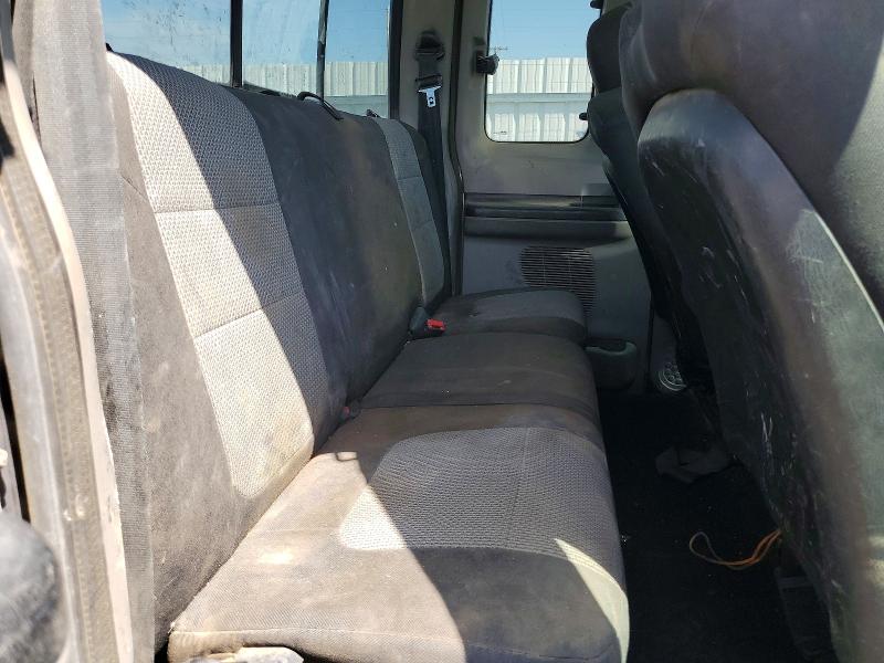 2004 Ford F250 მანქანა იყიდება აუქციონზე, vin: 1FTNX20S34EC25181, აუქციონის ნომერი: 61957486