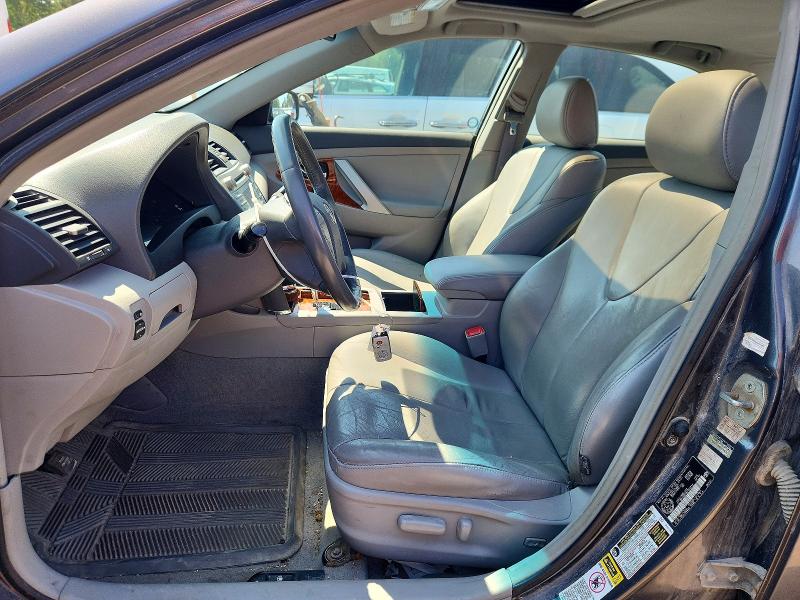 60871086 :رقم المزاد ، 4T1BK46K68U058732 vin ، 2008 Toyota Camry مزاد بيع