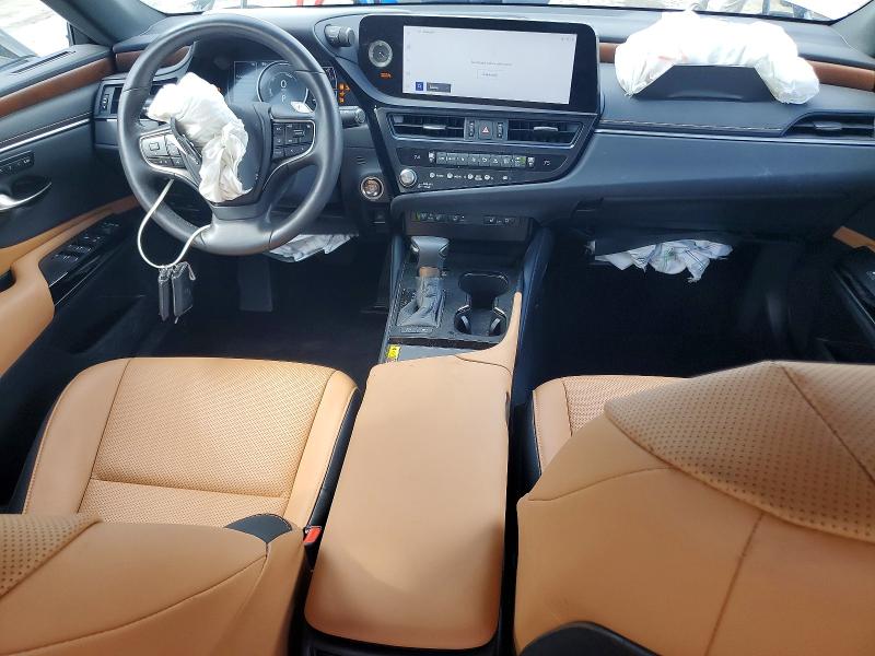60114806 :رقم المزاد ، 58ADA1C16SU056789 vin ، 2025 Lexus Es 300h مزاد بيع