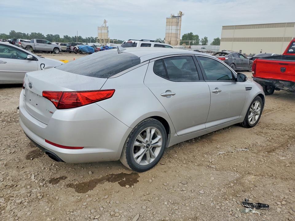 Продажа на аукционе авто 2011 Kia Optima, vin: KNAGN4A78B5076314, номер лота: 62617216