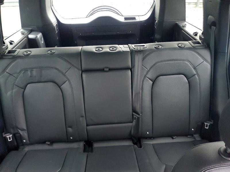 2024 Land Rover Defender მანქანა იყიდება აუქციონზე, vin: SALEJ7EUXR2352939, აუქციონის ნომერი: 63217796