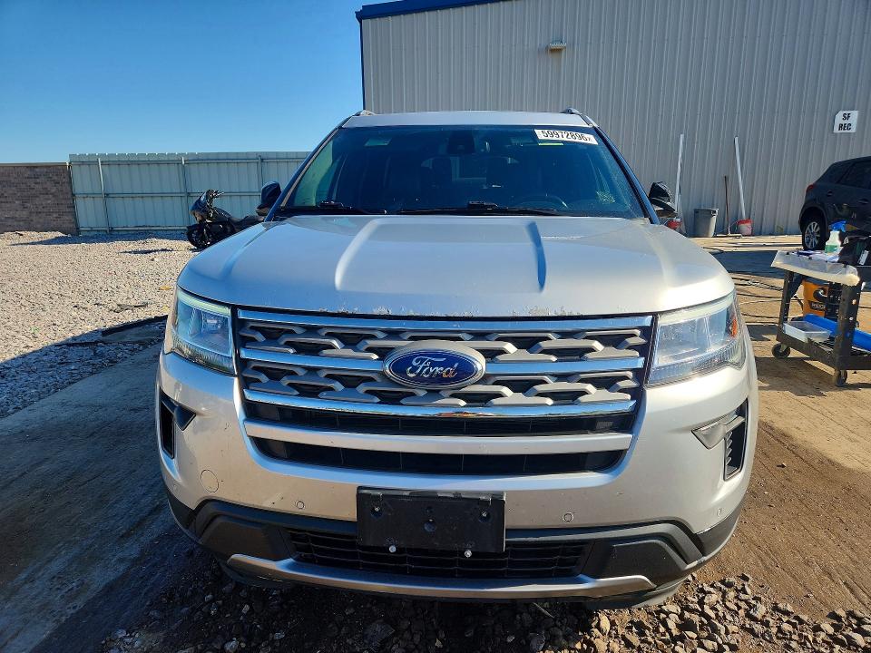 59972896 :رقم المزاد ، 1FM5K8D86JGA54180 vin ، 2018 Ford Explorer مزاد بيع