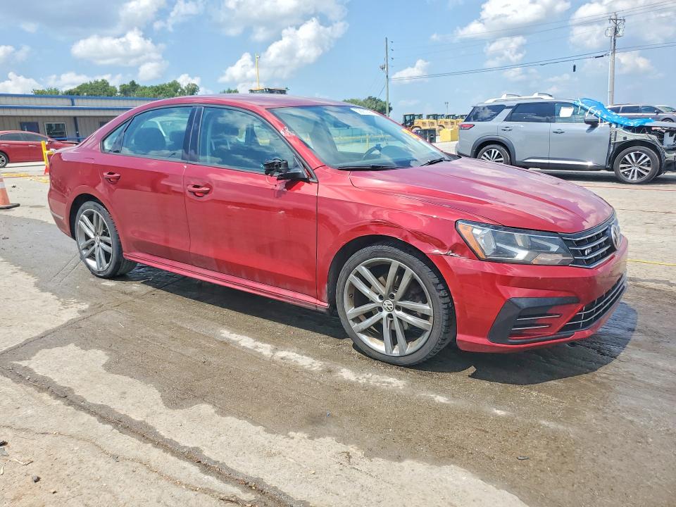 Продажа на аукционе авто 2018 Volkswagen Passat, vin: 1VWAA7A37JC035800, номер лота: 58881096