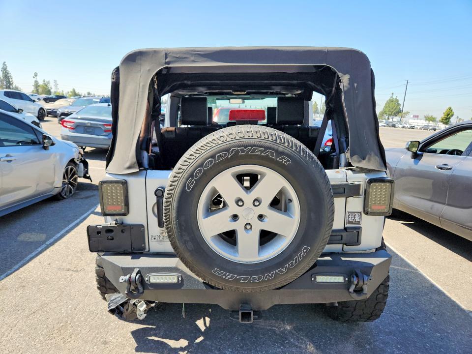 Продаж на аукціоні авто 2007 Jeep Wrangler, vin: 1J4GA39167L161948, номер лоту: 60670926