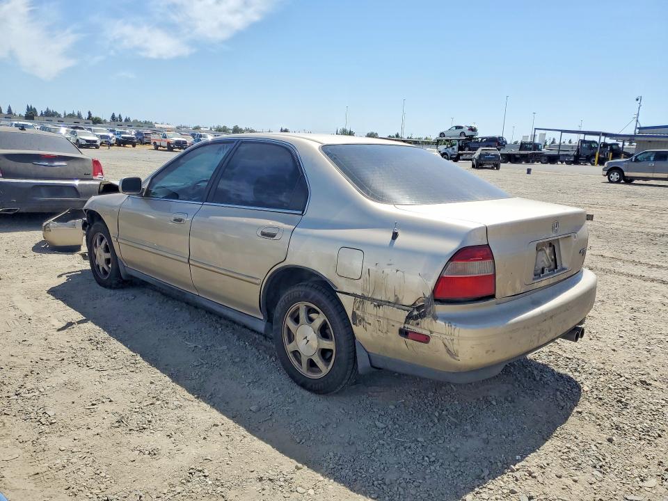 1994 Honda Accord მანქანა იყიდება აუქციონზე, vin: JHMCD5655RC102423, აუქციონის ნომერი: 59398356