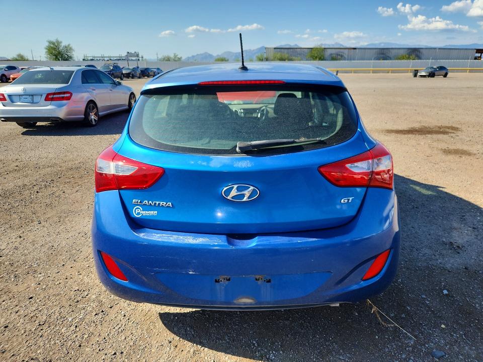 2017 Hyundai Elantra Gt მანქანა იყიდება აუქციონზე, vin: KMHD35LH4HU350013, აუქციონის ნომერი: 62928126