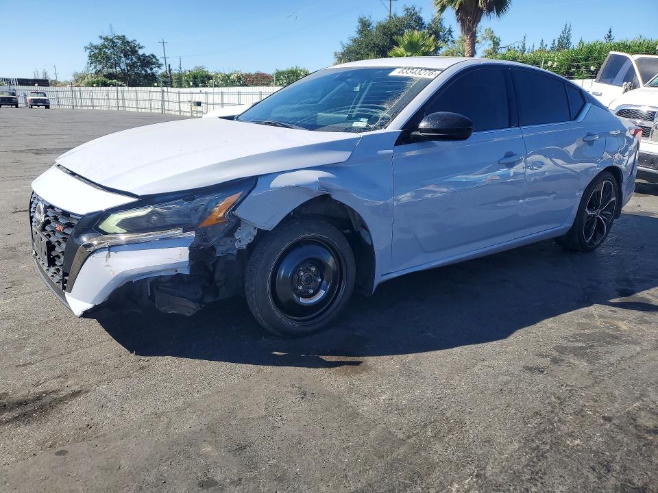 63343276 :رقم المزاد ، 1N4BL4CV3RN408044 vin ، 2024 Nissan Altima مزاد بيع
