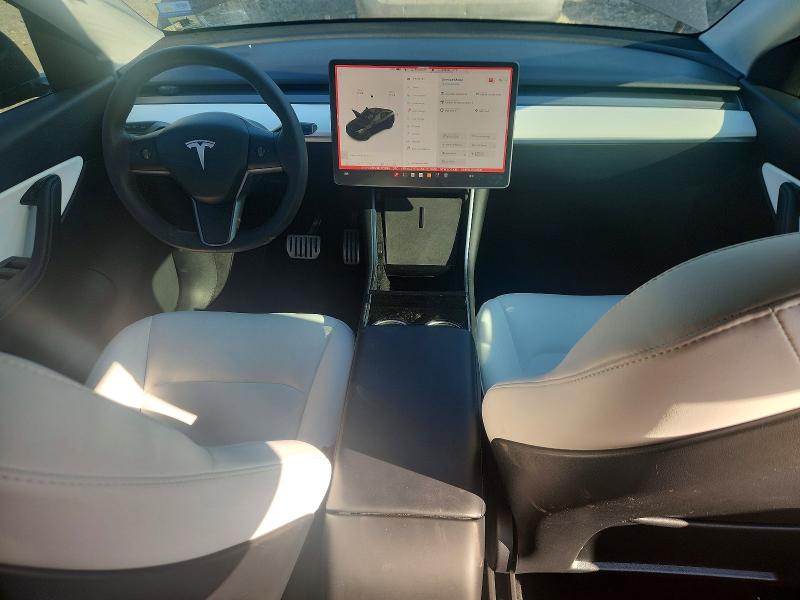 61110286 :رقم المزاد ، 5YJYGDEF2MF121638 vin ، 2021 Tesla Model Y مزاد بيع