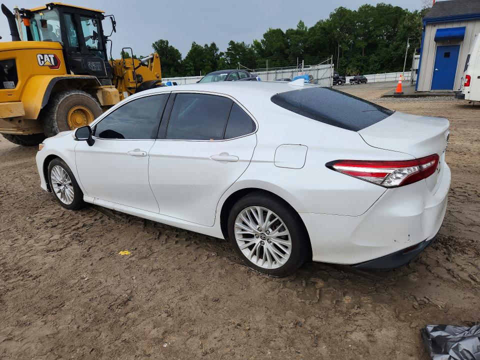 2019 Toyota Camry მანქანა იყიდება აუქციონზე, vin: 4T1B11HK9KU802992, აუქციონის ნომერი: 58895046