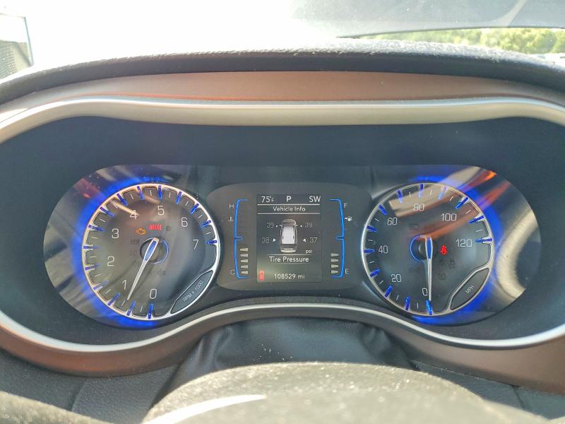 62115546 :رقم المزاد ، 2C4RC1DG5HR521423 vin ، 2017 Chrysler Pacifica مزاد بيع