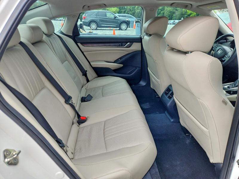 60988296 :رقم المزاد ، 1HGCV1F56KA093483 vin ، 2019 Honda Accord مزاد بيع