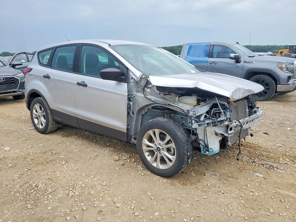 62563706 :رقم المزاد ، 1FMCU0F73KUA62943 vin ، 2019 Ford Escape مزاد بيع