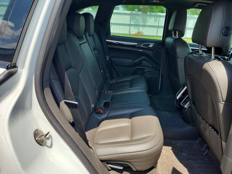 Продажа на аукционе авто 2017 Porsche Cayenne, vin: WP1AE2A2XHLA76075, номер лота: 61301176