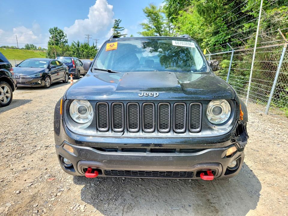 60703896 :رقم المزاد ، ZACCJBCB0HPG53727 vin ، 2017 Jeep Renegade مزاد بيع