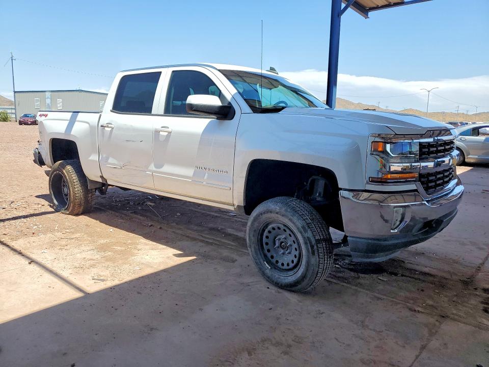 61789636 :رقم المزاد ، 3GCUKREC8JG564091 vin ، 2018 Chevrolet Silverado K1500 Lt مزاد بيع