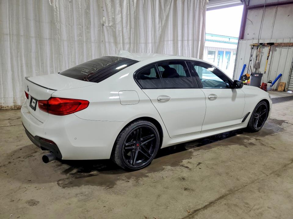 2017 Bmw 540 მანქანა იყიდება აუქციონზე, vin: WBAJE7C34HG887932, აუქციონის ნომერი: 60823926