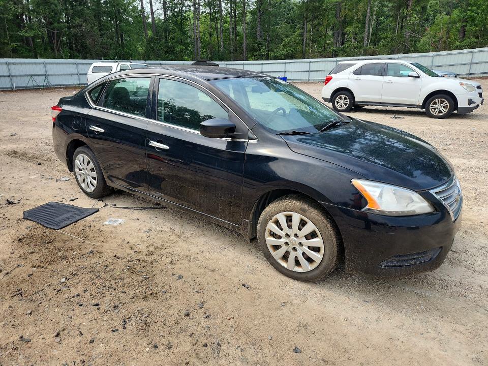 2015 Nissan Sentra მანქანა იყიდება აუქციონზე, vin: 3N1AB7APXFL691104, აუქციონის ნომერი: 62479236