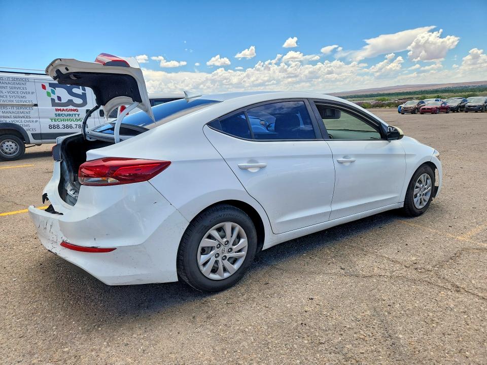 Продажа на аукционе авто 2017 Hyundai Elantra, vin: 5NPD74LF3HH209767, номер лота: 62346106