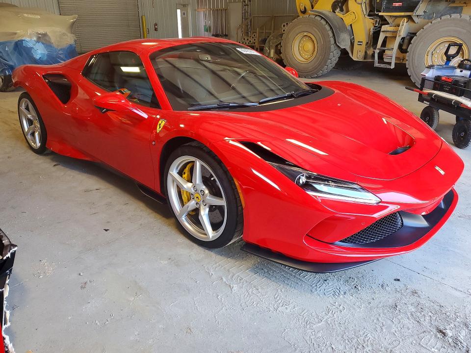 Продажа на аукционе авто 2022 Ferrari F8 Spider, vin: ZFF93LMA1N0276411, номер лота: 60422616
