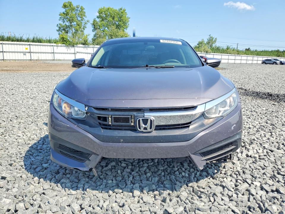 62892956 :رقم المزاد ، 19XFC2F7XHE082517 vin ، 2017 Honda Civic مزاد بيع