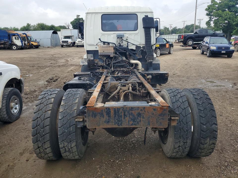 61314976 :رقم المزاد ، 4GTM7C130WJ601028 vin ، 1998 Isuzu F7 مزاد بيع