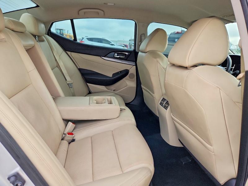 62348046 :رقم المزاد ، 1N4AA6AP7GC903597 vin ، 2016 Nissan Maxima مزاد بيع