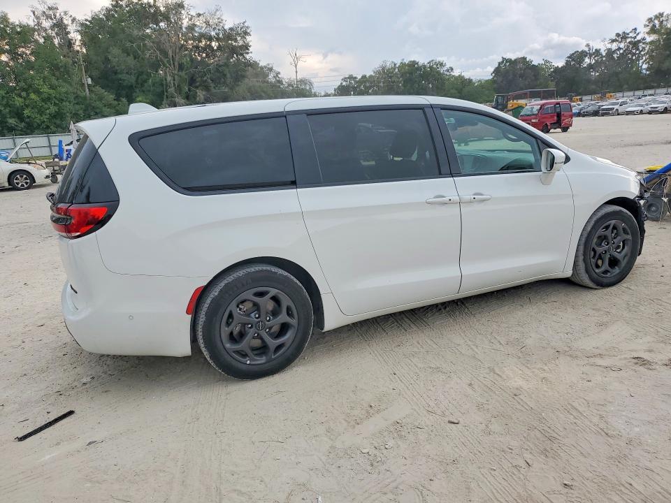 2022 Chrysler Pacifica მანქანა იყიდება აუქციონზე, vin: 2C4RC1S73NR187245, აუქციონის ნომერი: 62573256