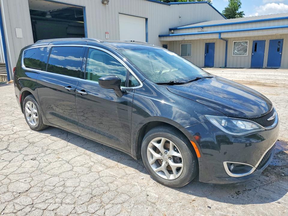 Aukcja sprzedaży 2018 Chrysler Pacifica, vin: 2C4RC1FG0JR157401, numer aukcji: 63046226