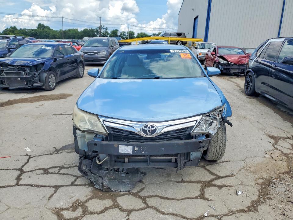61318026 :رقم المزاد ، 4T1BF1FK5CU543021 vin ، 2012 Toyota Camry مزاد بيع