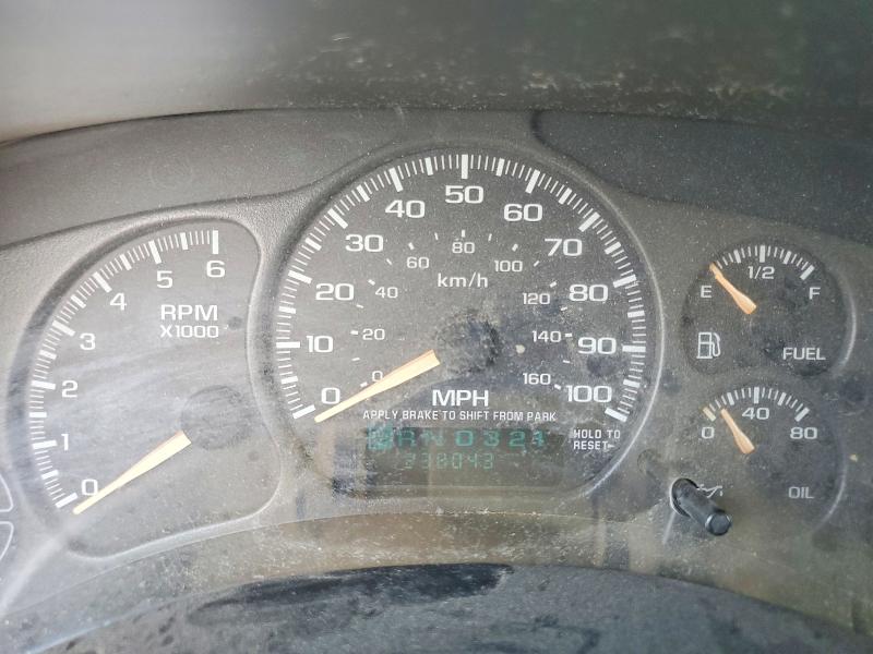 2002 Gmc Yukon მანქანა იყიდება აუქციონზე, vin: 1GKEK13T82R239651, აუქციონის ნომერი: 63433886