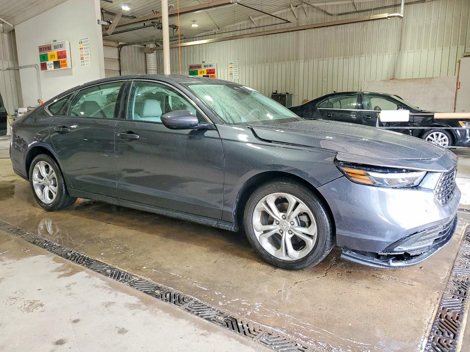 Продажа на аукционе авто 2024 Honda Accord, vin: 1HGCY1F25RA068727, номер лота: 61846316